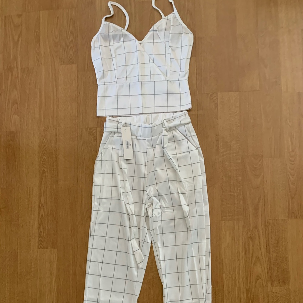 Women’s two piece pants suit outfit